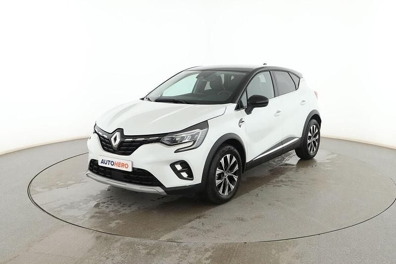 Usado Renault Captur Techno 140 HP (102 kW) 2023 Branco SUV