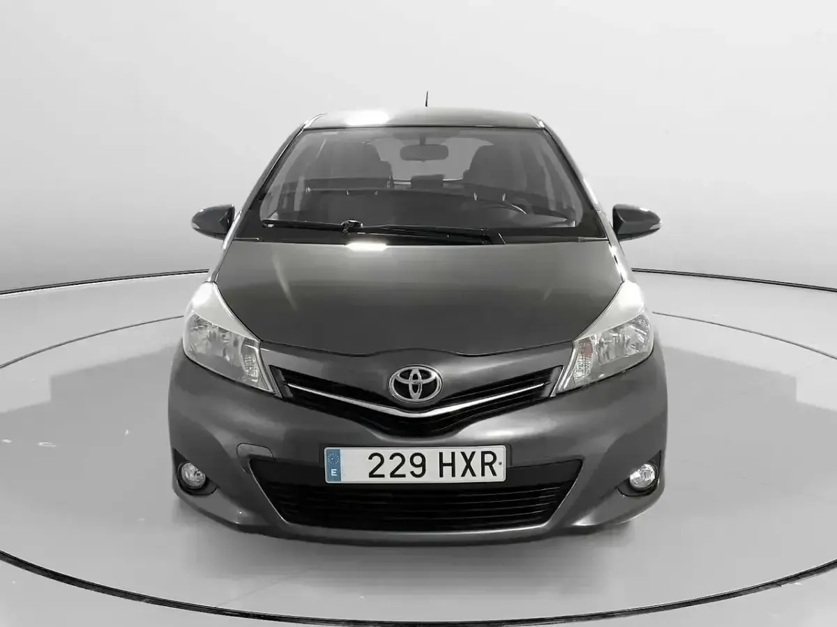 Occasion Toyota Yaris City 90 ch (66 kW) 2014 Gris Citadine