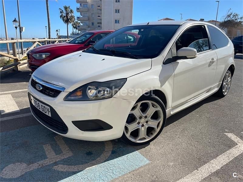 Brugt Ford Focus Trend 115 HK (84 kW) 2008 Hvid Sedan