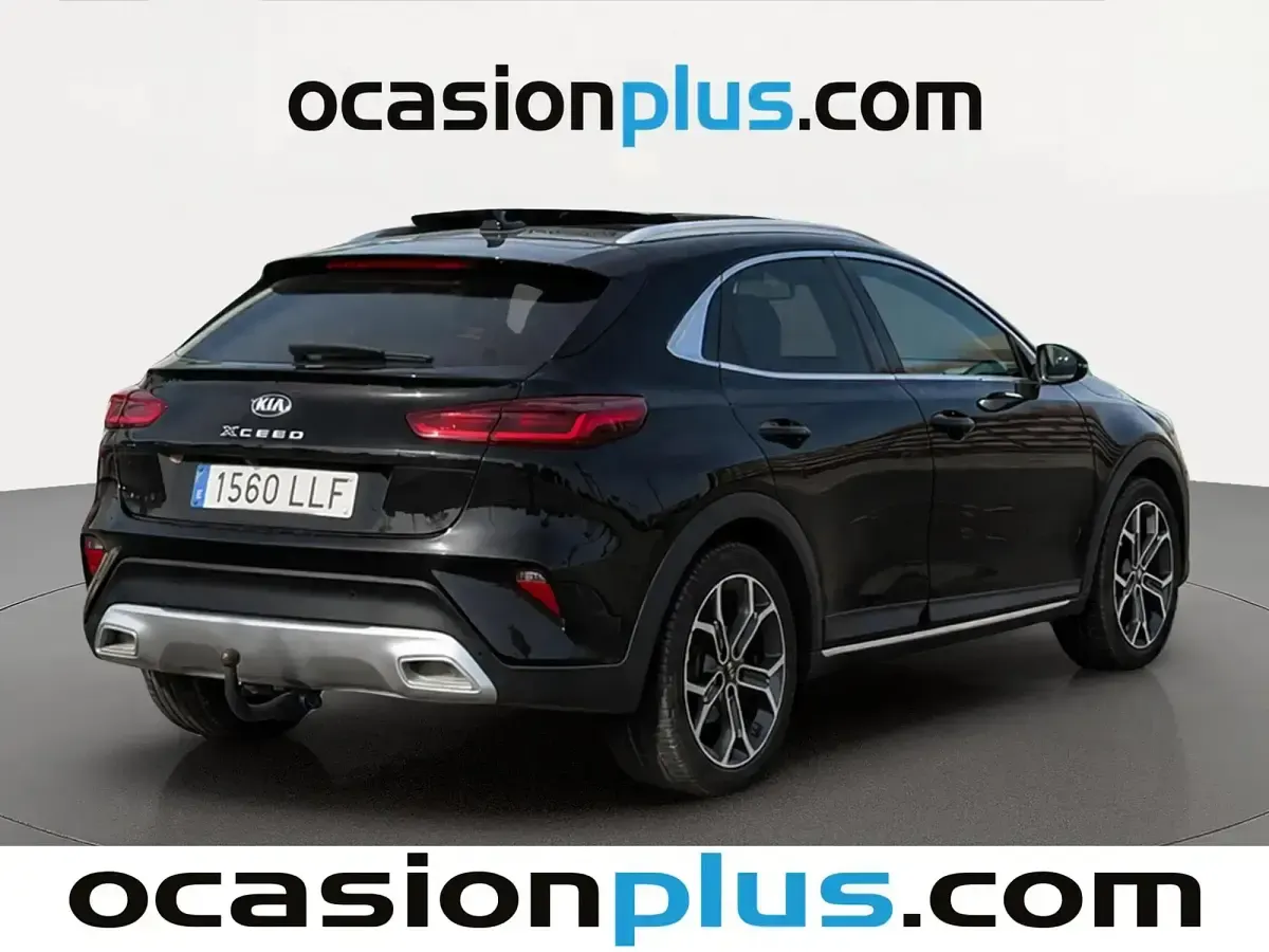 Usado Kia XCeed 140 CV (102 kW) 2020 Gris SUV