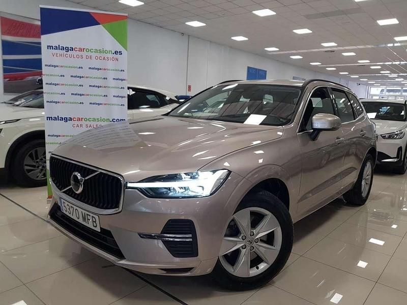 Käytetty Volvo XC60 Core 197 HP (144 kW) 2023 Peessi Katumaasturi