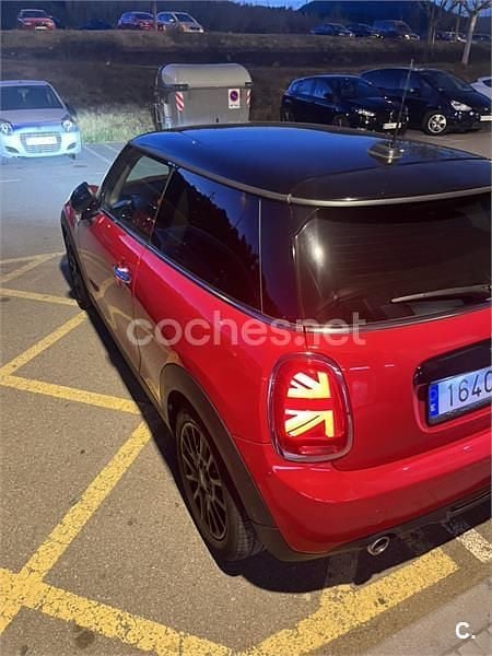 Usado Mini Cooper 136 CV (100 kW) 2018 Rojo Utilitario