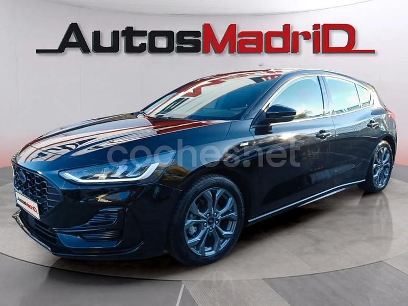 Usado Ford Focus ST-Line 125 CV (91 kW) 2023 Negro Berlina