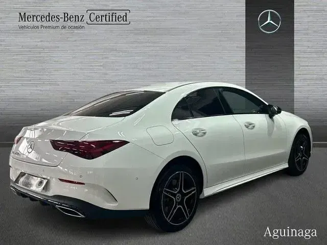 Usado Mercedes CLA250e 218 CV (160 kW) 2025 Blanco polar Coupe