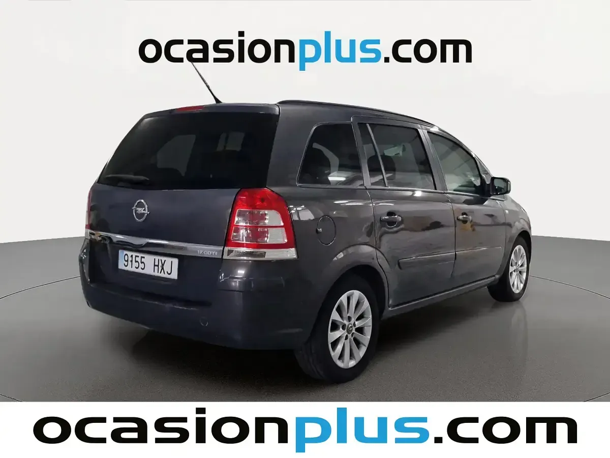 Usado Opel Zafira Family 110 CV (80 kW) 2014 Gris Monovolumen