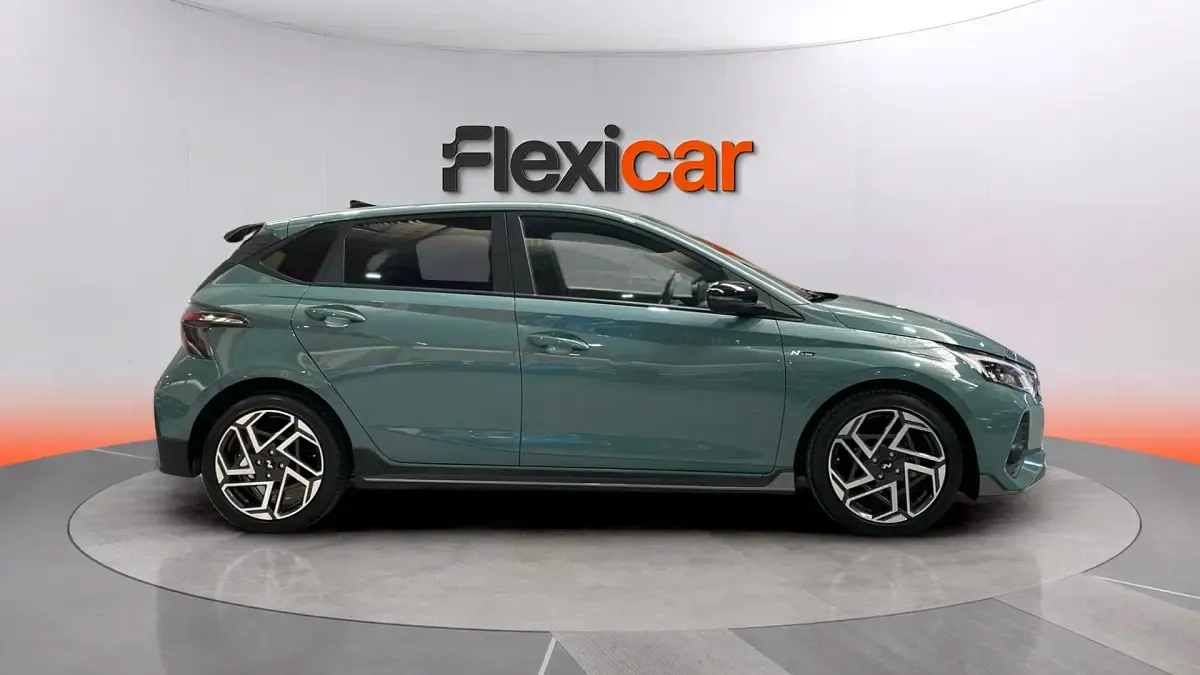 Usado Hyundai i20 N Line 80 CV (58 kW) 2024 Verde Utilitario