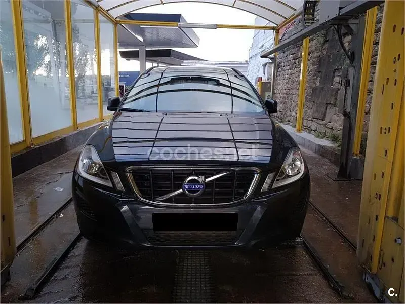 Usado Volvo XC60 Momentum 163 CV (119 kW) 2011 Negro SUV