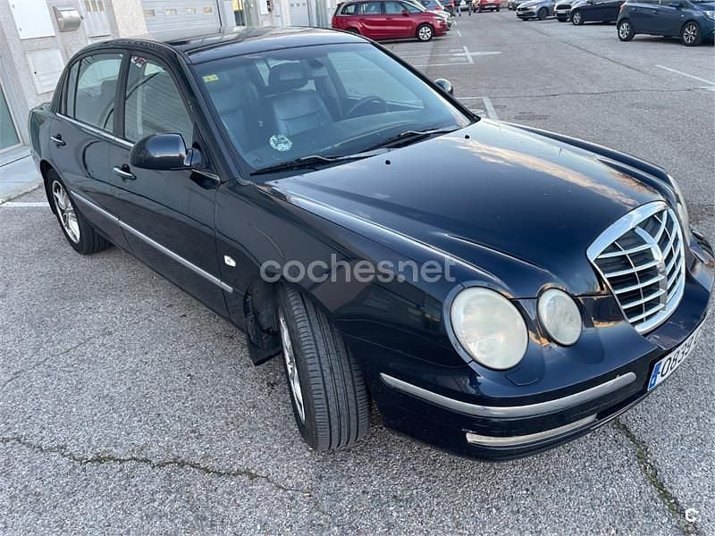 Usado Kia Opirus EX 203 CV (149 kW) 2004 Negro Berlina