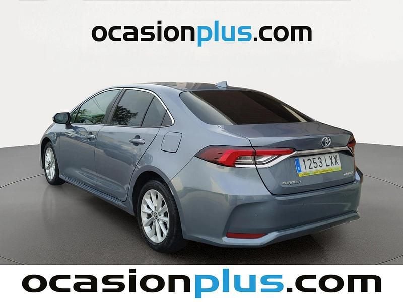 Usado Toyota Corolla Active 122 CV (89 kW) 2022 Gris Berlina