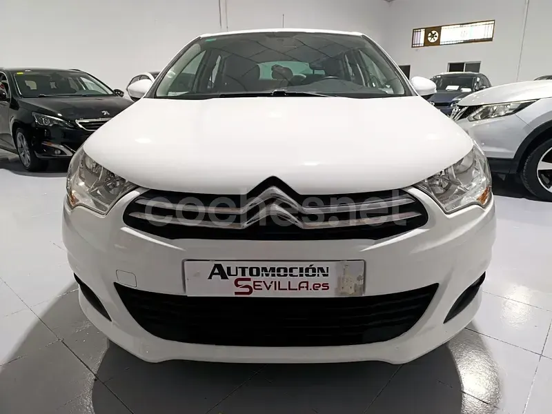 Usado Citroën C4 Live 99 CV (72 kW) 2016 Blanco Berlina