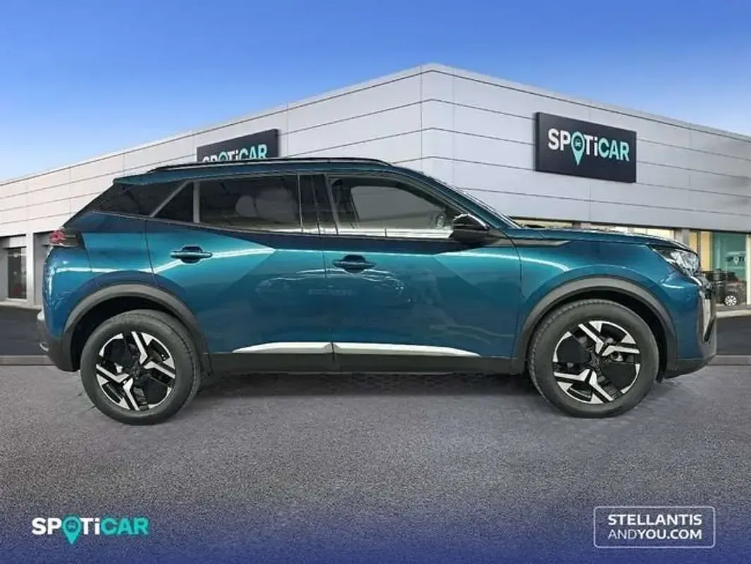 Usado Peugeot 2008 Allure 101 CV (74 kW) 2025 Azul SUV