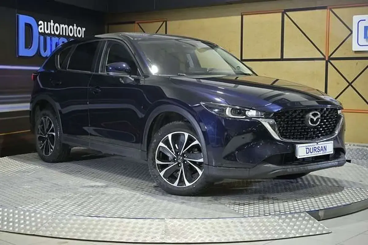 Usado Mazda CX-5 186 HP (136 kW) 2022 Azul SUV