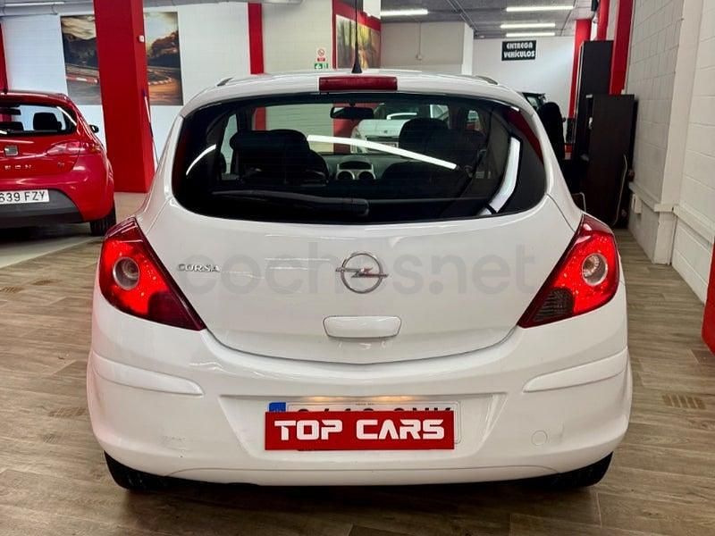 Usado Opel Corsa Essentia 65 CV (47 kW) 2010 Blanco Utilitario