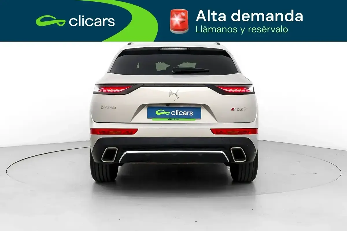 Usado DS Automobiles DS7 Crossback Performance Line Plus 225 CV (165 kW) 2021 Gris / plata SUV