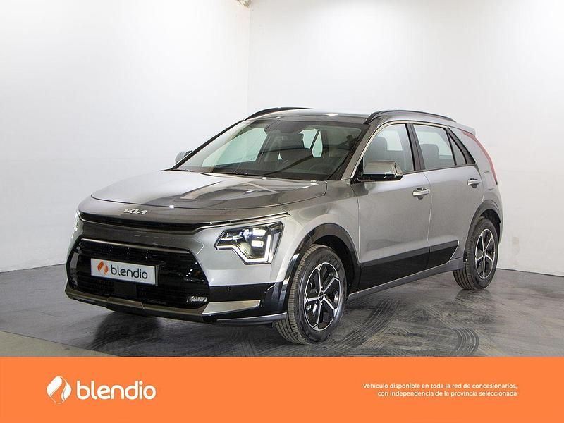 Usado Kia Niro 141 CV (103 kW) 2024 Gris SUV