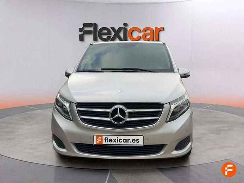 Usado Mercedes V250 Avantgarde 190 CV (139 kW) 2016 Gris Monovolumen