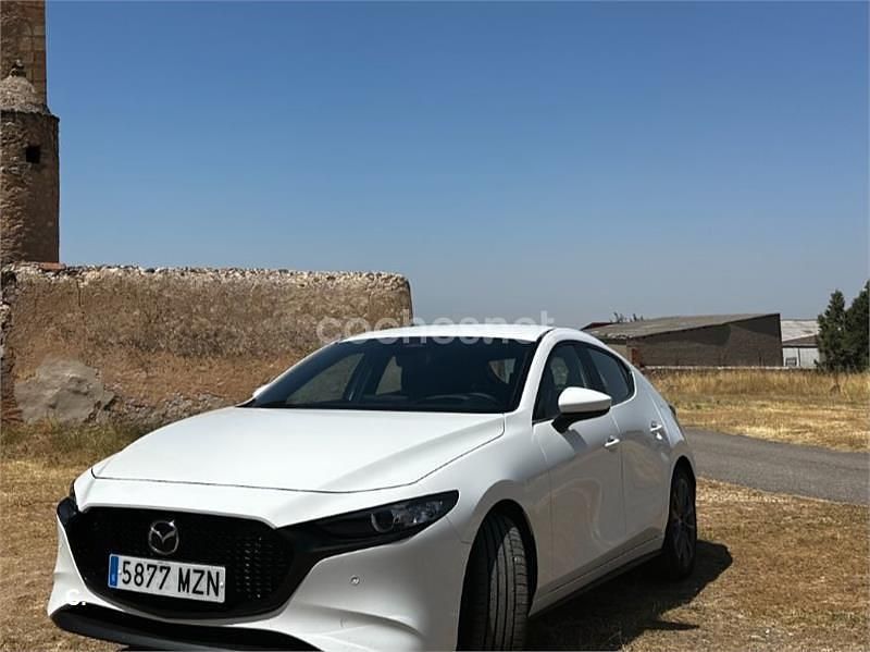 Blanco Usado 2025 Mazda 3 Center-Line Berlina | 24.900 € - Imagen 1/4