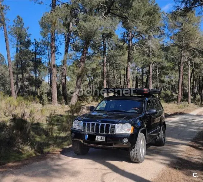 Usado Jeep Grand Cherokee Overland 218 CV (160 kW) 2006 Negro SUV