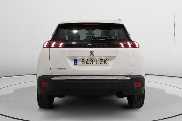 Usado Peugeot 2008 Active 101 CV (74 kW) 2022 SUV