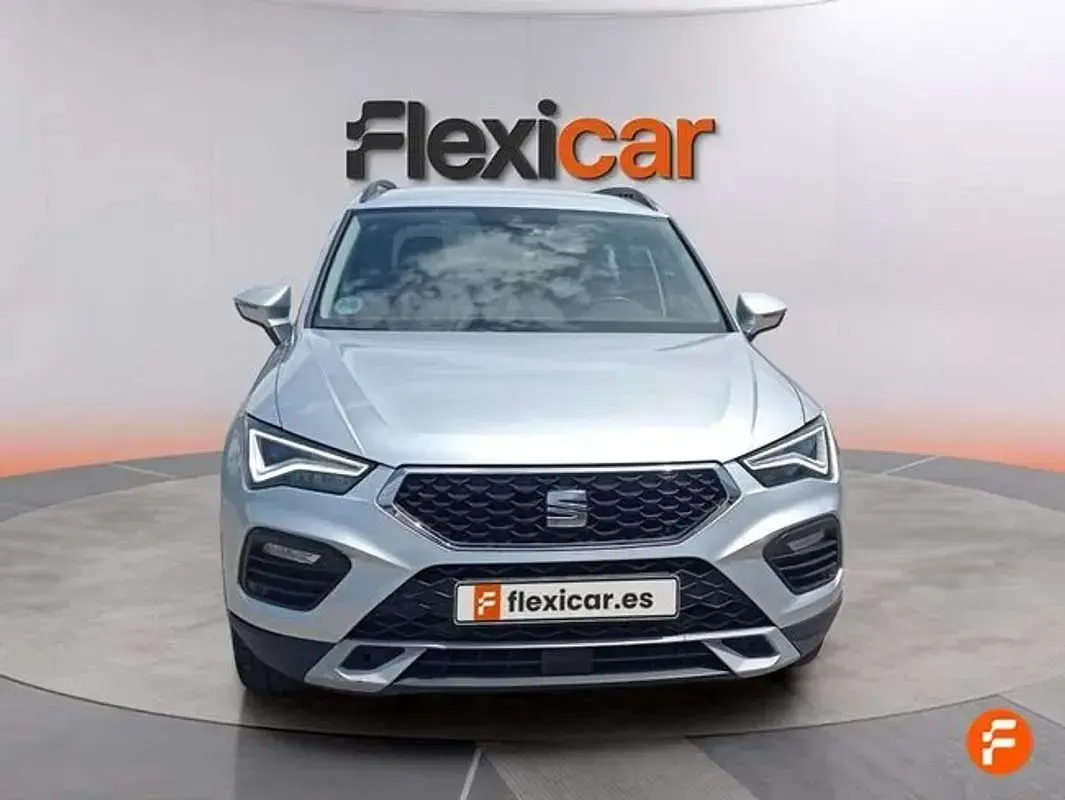 Usado Seat Ateca Style 150 CV (110 kW) 2023 Gris SUV