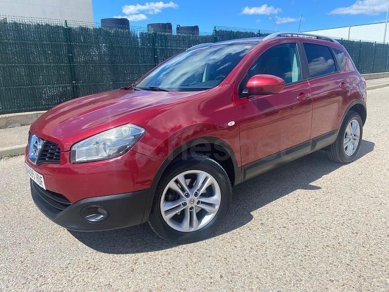 Usado Nissan Qashqai Tekna 150 CV (110 kW) 2011 Granate SUV
