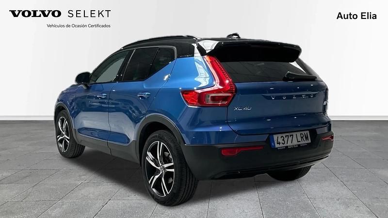 Usado Volvo XC40 R-Design 211 CV (155 kW) 2021 SUV