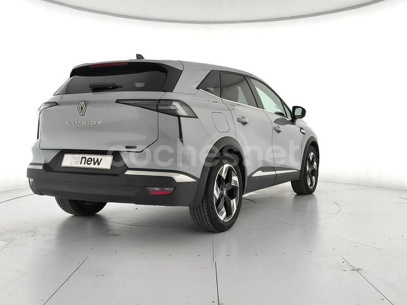 Usado Renault Symbioz Techno 145 CV (106 kW) 2025 Gris / plata SUV