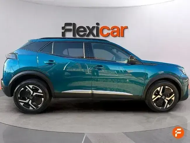 Usado Peugeot 2008 Allure 100 CV (73 kW) 2025 Azul SUV