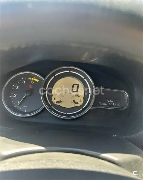 Usado Renault Mégane III Dynamique 130 CV (95 kW) 2009 Naranja Berlina