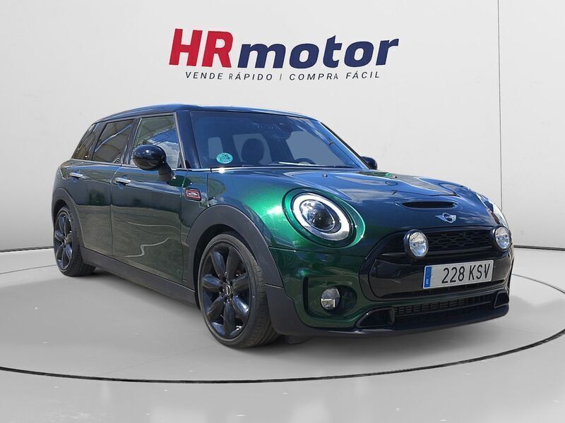 Verde Usado 2019 Mini Cooper S Clubman Familiar | 20.950 € (Precio justo) - Imagen 1/4