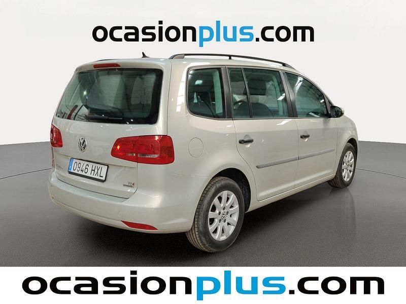 Usado VW Touran Edition 105 CV (77 kW) 2014 Gris plata Monovolumen
