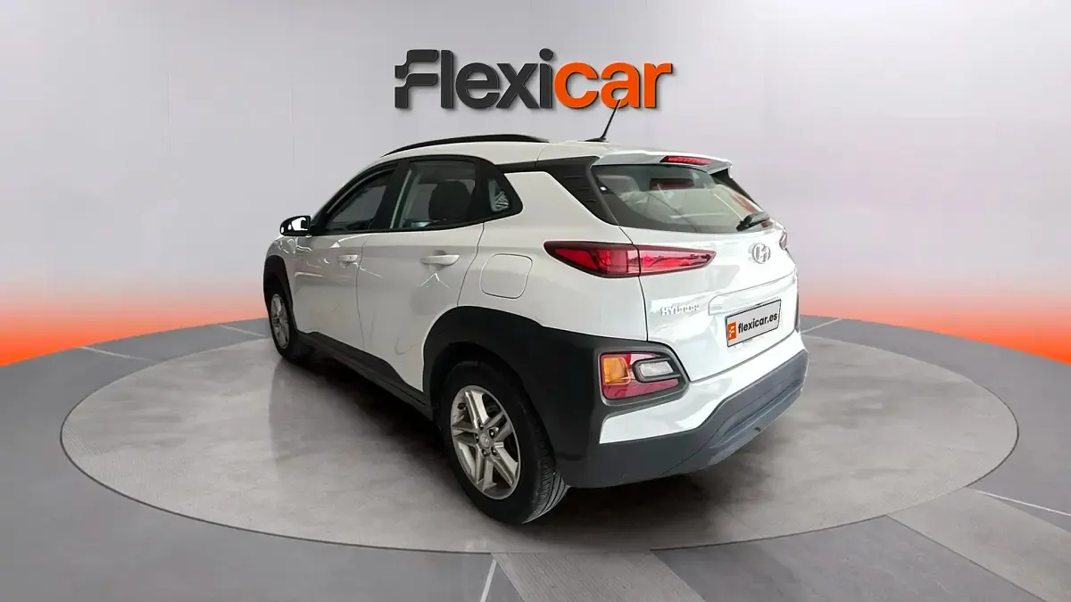Usado Hyundai Kona 120 CV (88 kW) 2019 Blanco SUV