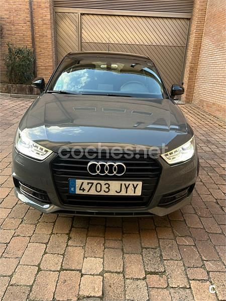 Usado Audi A1 Sportback 150 CV (110 kW) 2017 Gris / plata Utilitario
