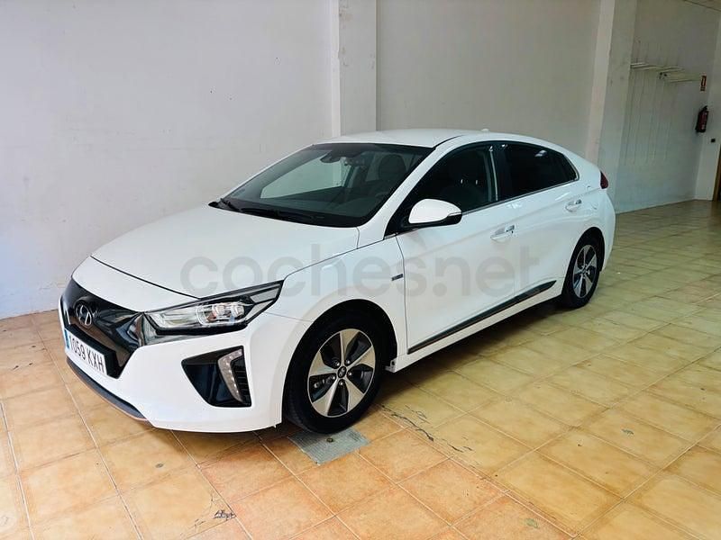 Usado Hyundai Ioniq 141 CV (103 kW) 2019 Blanco Utilitario