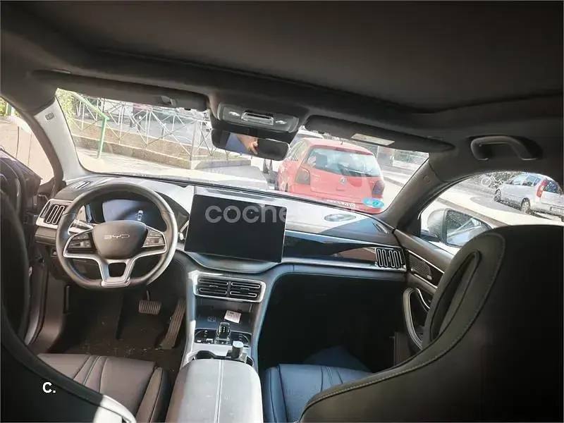 Usado BYD Seal U Boost 218 CV (160 kW) 2025 Gris / plata SUV