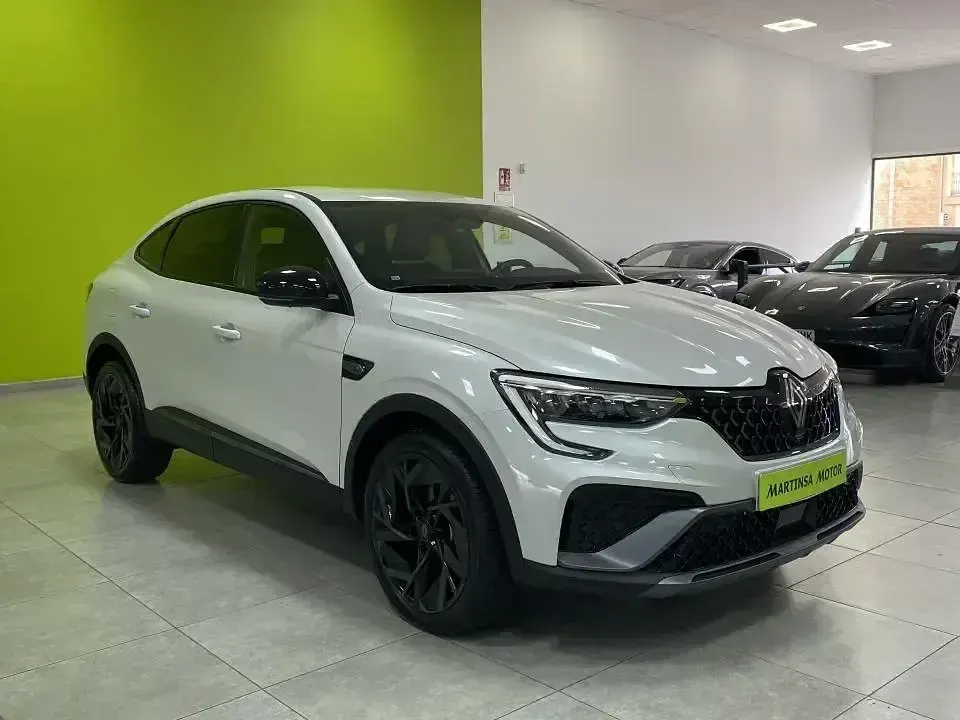 Usado Renault Arkana Esprit Alpine 145 CV (106 kW) 2025 Blanco SUV