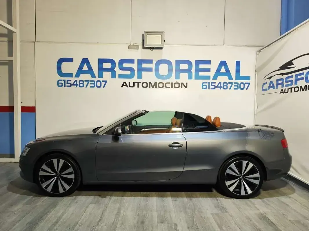 Usado Audi A5 Cabriolet Advanced Plus 170 CV (125 kW) 2014 Gris Descapotable