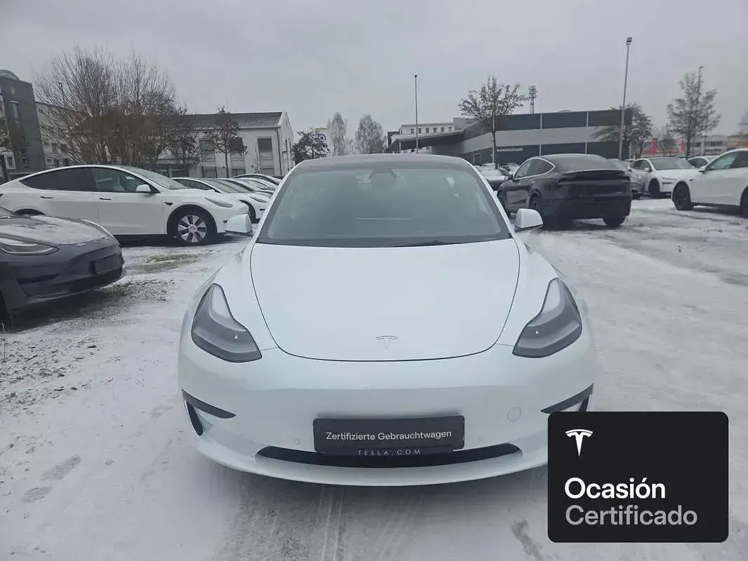 Usado Tesla Model 3 RWD 161 kW (220 CV) 2021 Blanco Berlina
