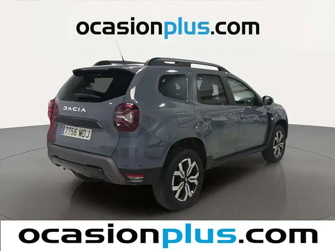 Usado Dacia Duster Journey 131 CV (96 kW) 2023 Gris SUV