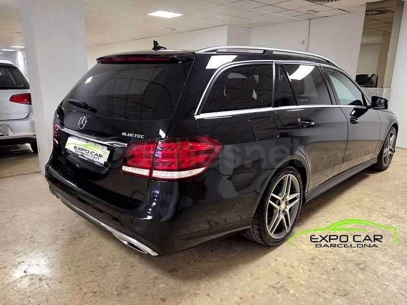 Usado Mercedes E220 Avantgarde 170 CV (125 kW) 2015 Negro Familiar