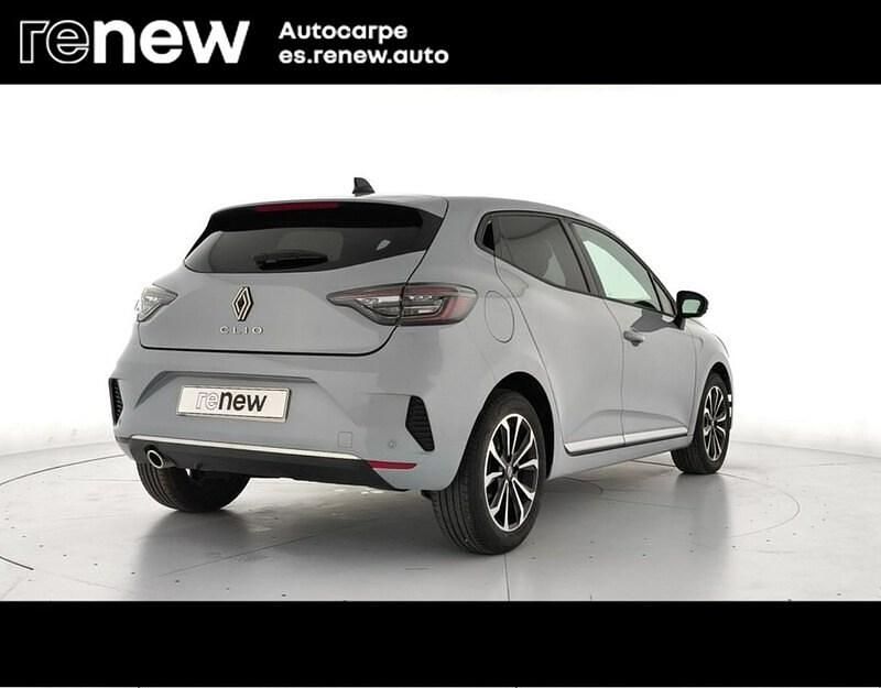 Usado Renault Clio V Techno 100 CV (73 kW) 2025 Gris Berlina