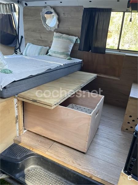 Begagnad VW Transporter 68 HK (50 kW) 1999 Vit Van