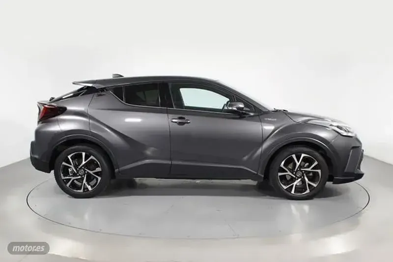 Usado Toyota C-HR Advance 184 CV (135 kW) 2022 Gris SUV