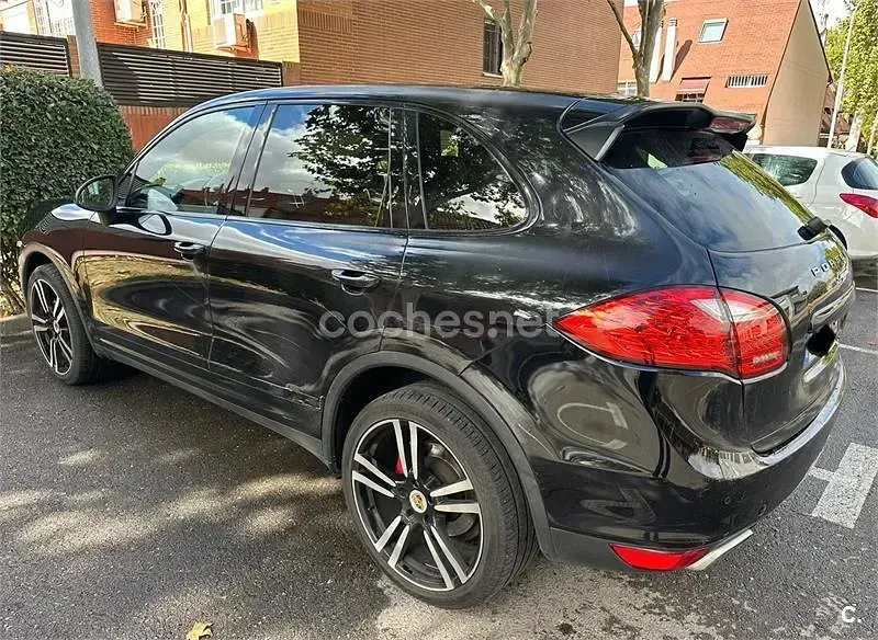 Usado Porsche Cayenne 240 CV (176 kW) 2010 Negro SUV