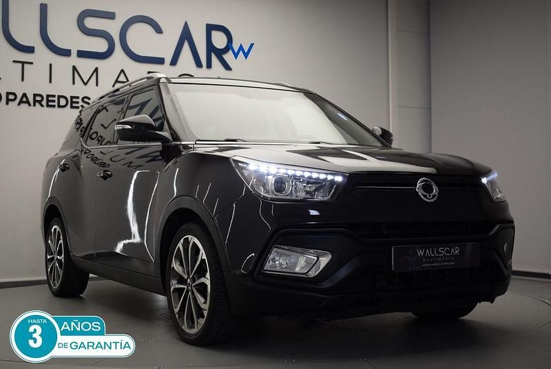 Negro Usado 2017 Ssangyong (KGM) XLV Limited SUV | 13.900 € (Precio justo) - Imagen 1/4