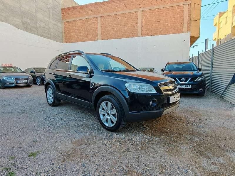 Negro Usado 2008 Chevrolet Captiva Sport SUV | 6995 € (Buen precio) - Imagen 1/4