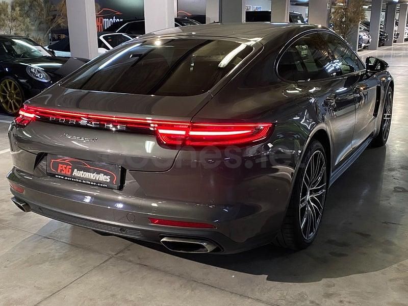 Begagnad Porsche Panamera 4 330 HK (242 kW) 2017 Beige Sedan