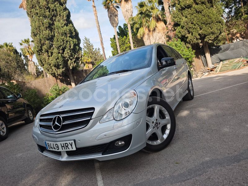 Gris / plata Usado 2007 Mercedes R320 Monovolumen | 8750 € (Precio justo) - Imagen 1/4