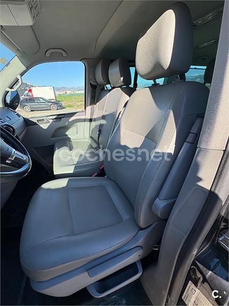 Usado VW Caravelle Comfortline 140 CV (102 kW) 2014 Negro Monovolumen