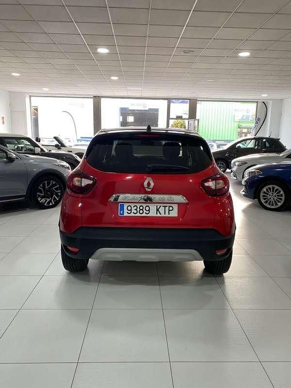 Usado Renault Captur Zen 90 CV (66 kW) 2019 Burdeos SUV